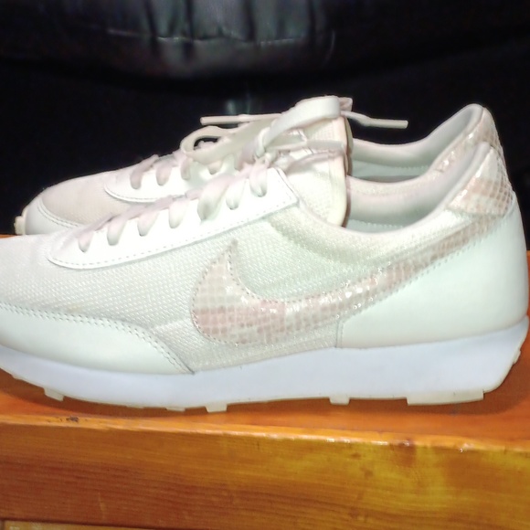 Nike Daybreak Sail Snakeskin - Picture 6 of 10